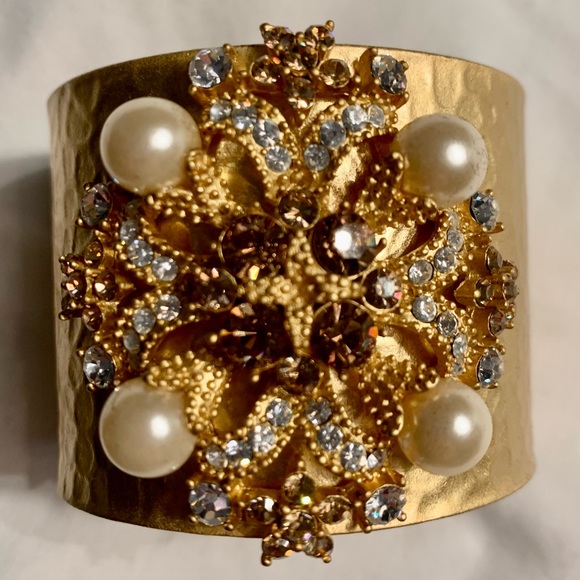Hot in Hollywood Jewelry - NEW Gold-Tone Hot in Hollywood Metal Cuff Bracelet w/Bling! Crystals Faux Pearls